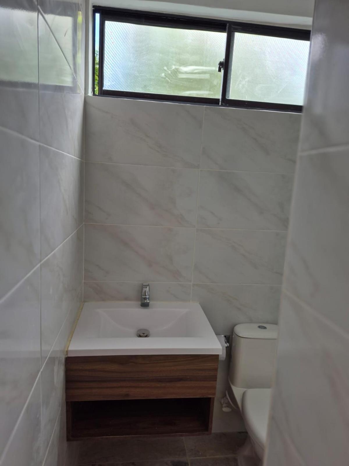 Pilarica Gardens Apartment