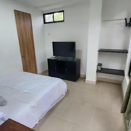 Pilarica Gardens Apartment Medellin Exterior photo