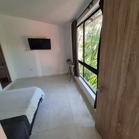 Pilarica Gardens Apartment Medellin Exterior photo