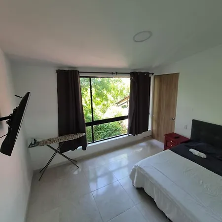 Pilarica Gardens Apartment Medellin Exterior photo
