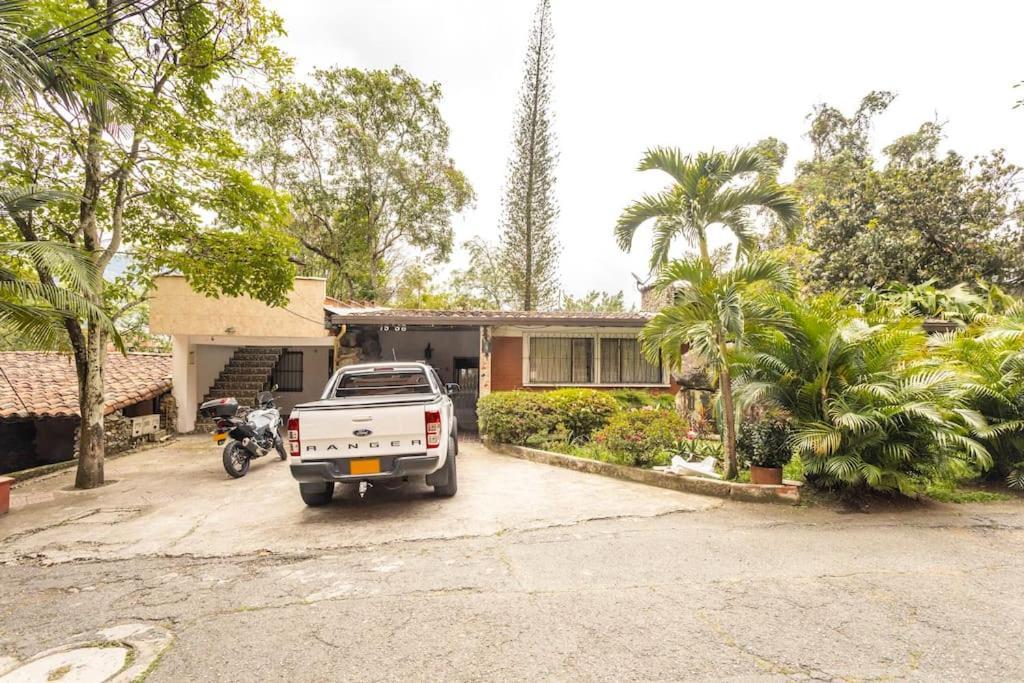 Pilarica Gardens Apartment *