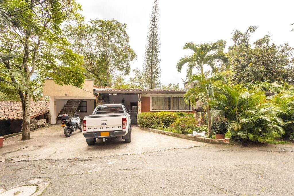 Pilarica Gardens Apartment *